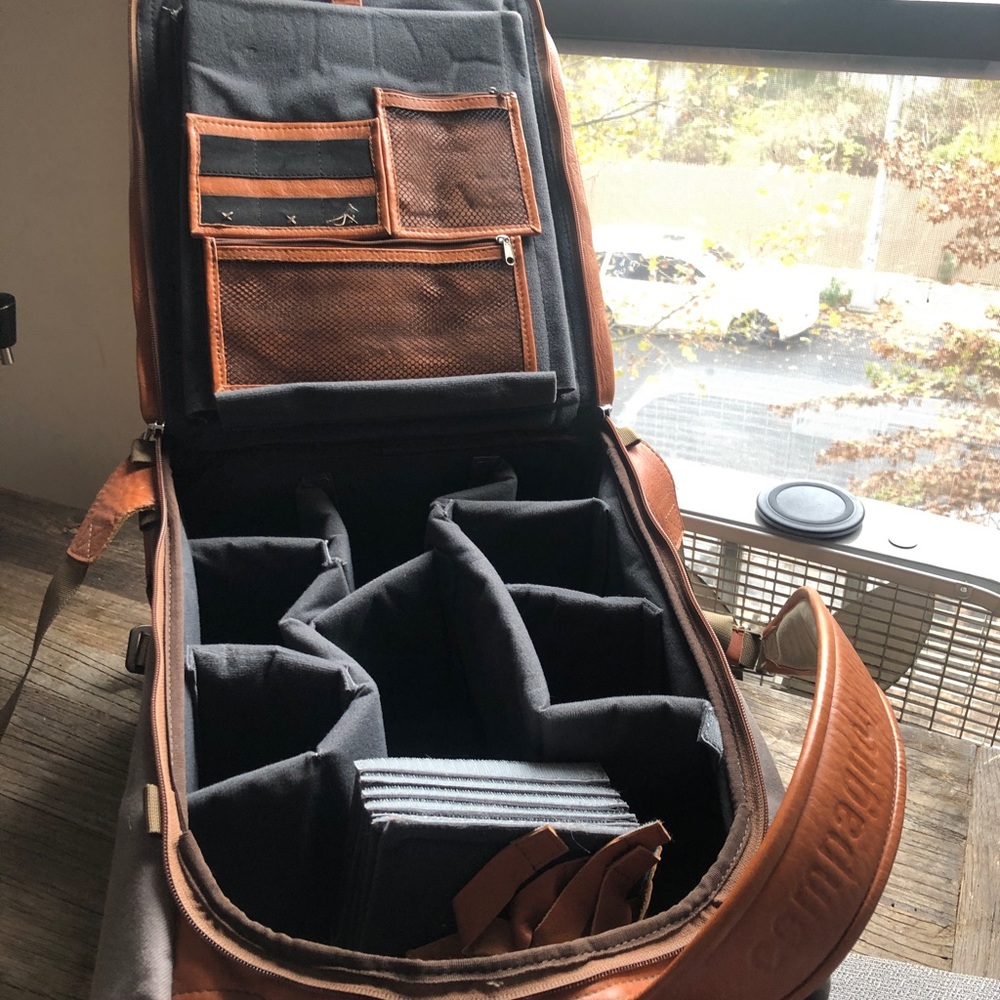 Compagnon Camera Bag - image 2